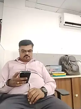 Desi_Lodo_Gujju_Boy webcam