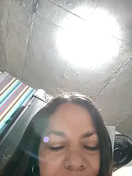 Madame_scarlet44 webcam