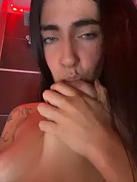 DaphneUwu webcam