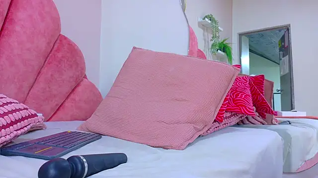 AmberStonne__ webcam