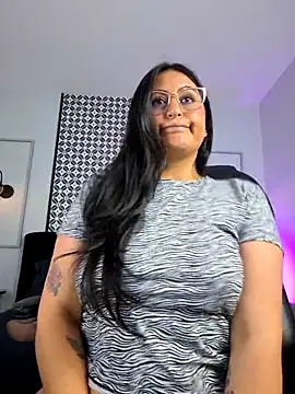 Amber_gold_ webcam