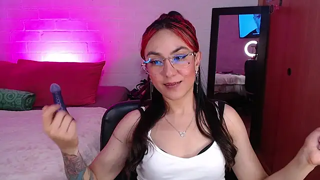 Amy66 webcam