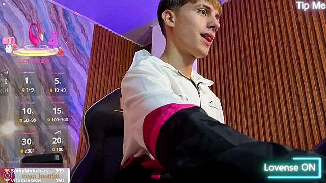 EVAN_TAY webcam