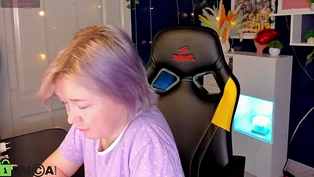 Sara_Robinson webcam