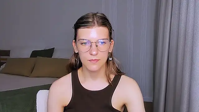 AnnaThorne webcam