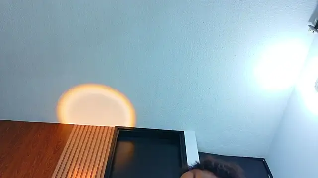 Black-gem18 webcam
