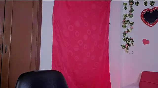 PaulaCutexs webcam