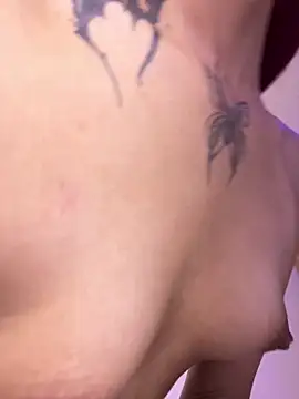 babyy_blaze - Babyy_blaze's free webcam - UK Sex Cams