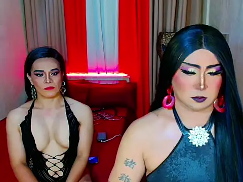 Incredible_Shemale webcam