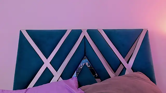 aniemorningstar webcam