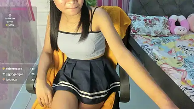 Mica_Jones webcam