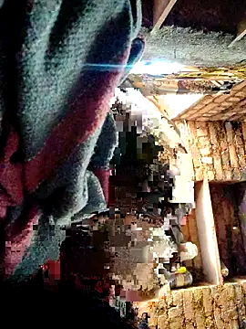 Pooja750 webcam