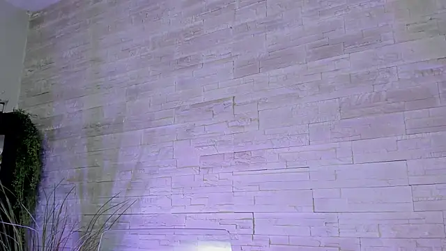 Ivorym00n webcam