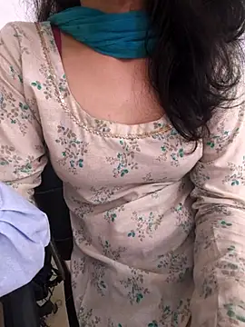zoya_baby_ webcam