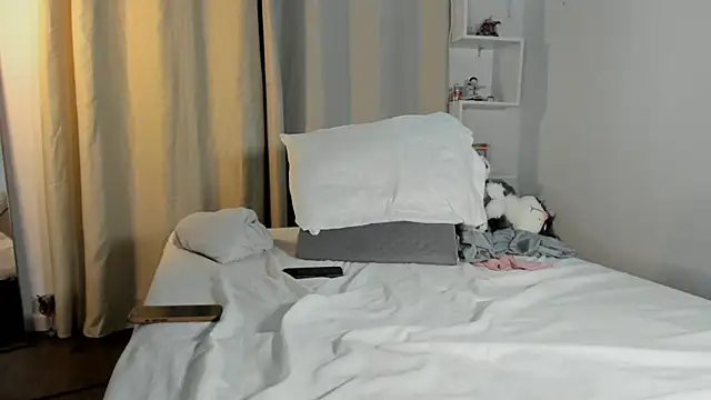 Anikka_and_Leonel webcam