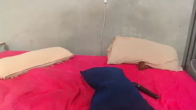 kinkynaghty webcam