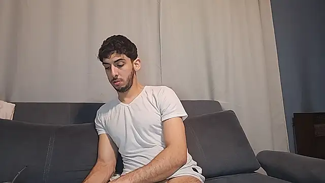 LeoyNicky98 webcam