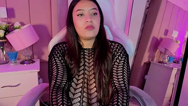 MollyBigBoobs12 webcam