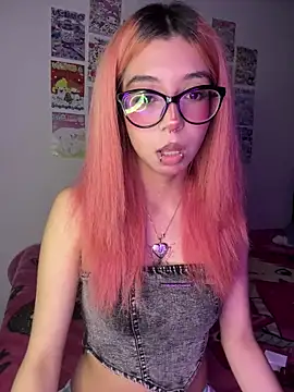 Valen-Foxx1 webcam