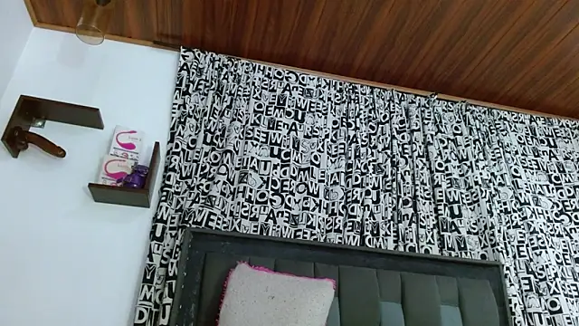 DULCE_ZOE webcam