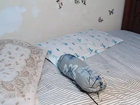 pinkeie_ webcam