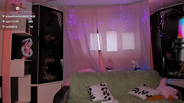 Luna_Reid webcam