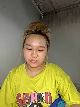 Almira6868 webcam