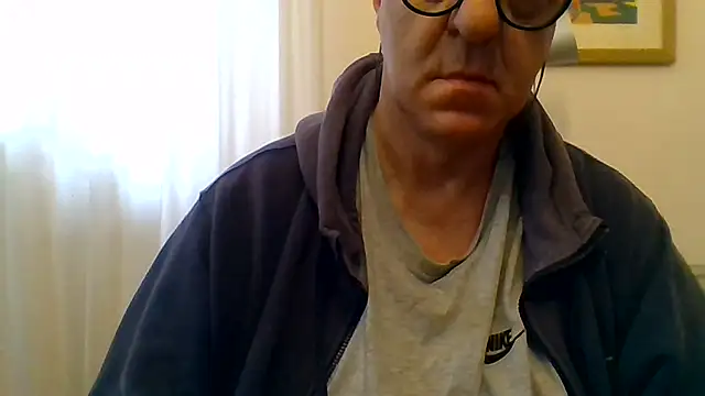 ANONIMO7735 webcam