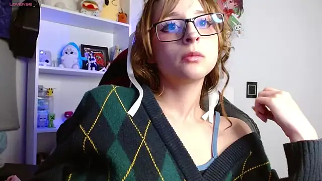CelesteAyase webcam