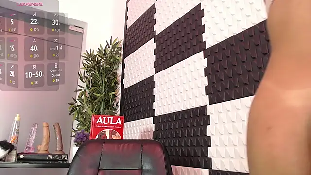 AlinaMorris webcam