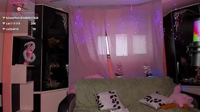 Luna_Reid webcam
