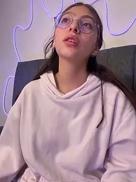 D-Bunnyyy webcam