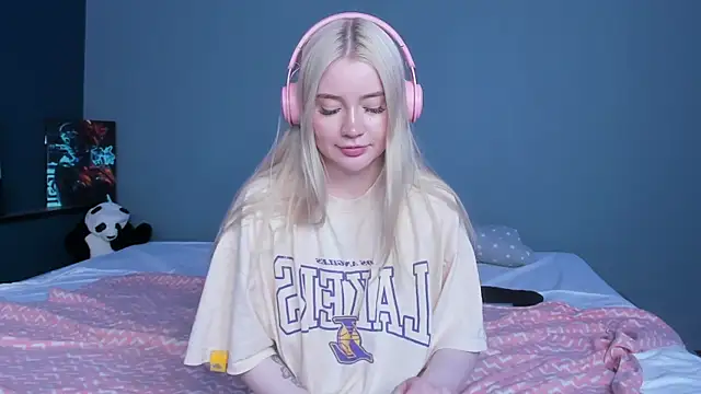 Lillie_Berry webcam