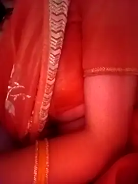 SpicyRoshni webcam