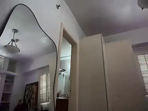 Tina_Slick webcam