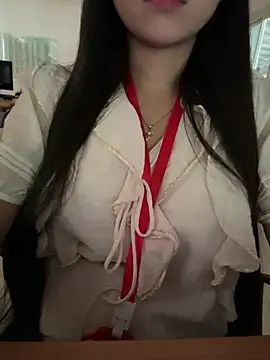 Skinny_asianMILF webcam