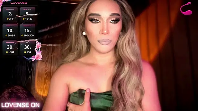 Main7 - Trans webcam sex chat