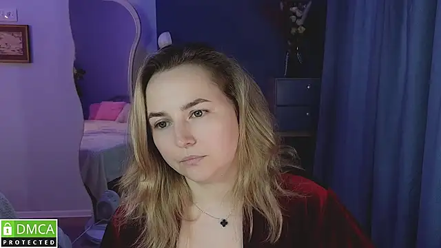 Mira_Mermayd webcam