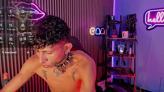 Maximoking26 webcam