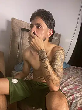 Kriss_Edwards webcam