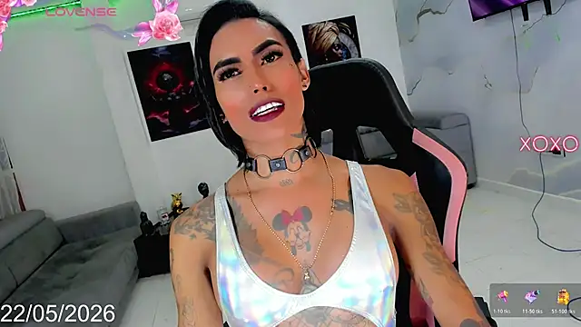 Nella_Dolls webcam