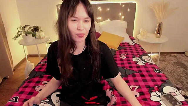 Emily_Strikeee webcam