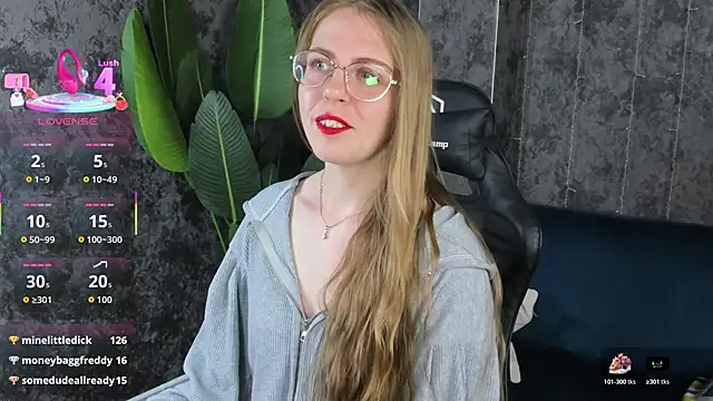 Joann_Shermann webcam
