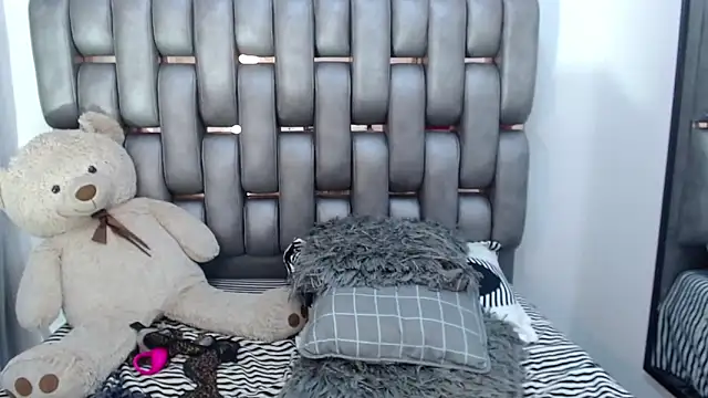 Madison_Copers webcam