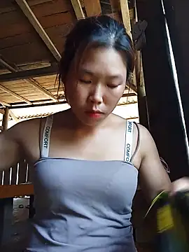 Ngocmi909 webcam