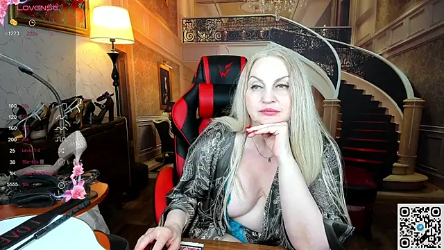 Nina_Devillle webcam
