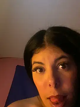 Zinay_Aphodrita webcam