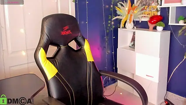 Sara_Robinson webcam