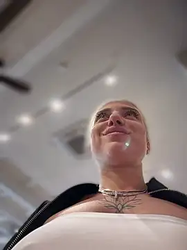 pinkstar_ webcam