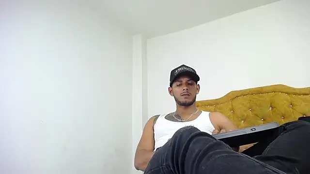 Chris_Dick23 webcam